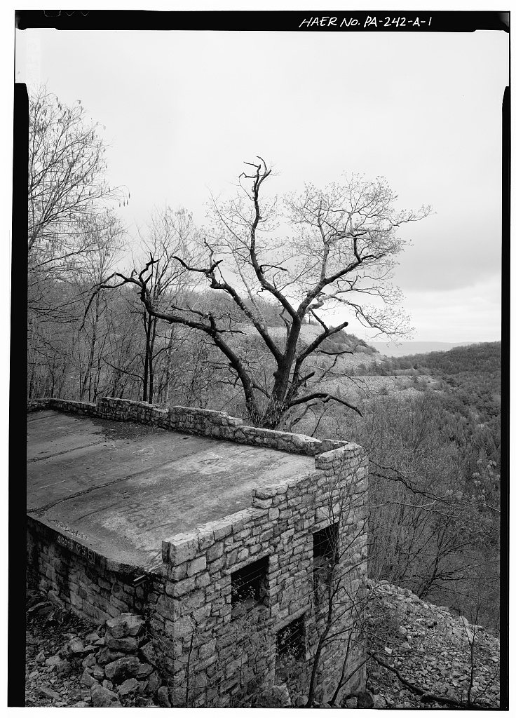 Harbison-Walker engine repair house
