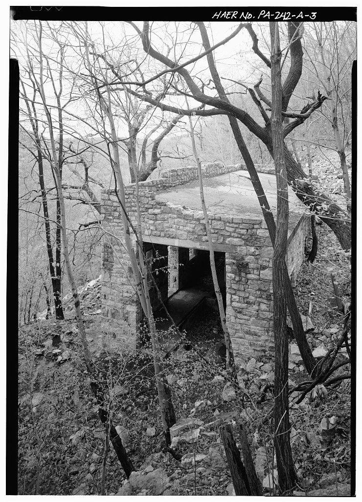 East end of the Harbison-Walker engine repair house